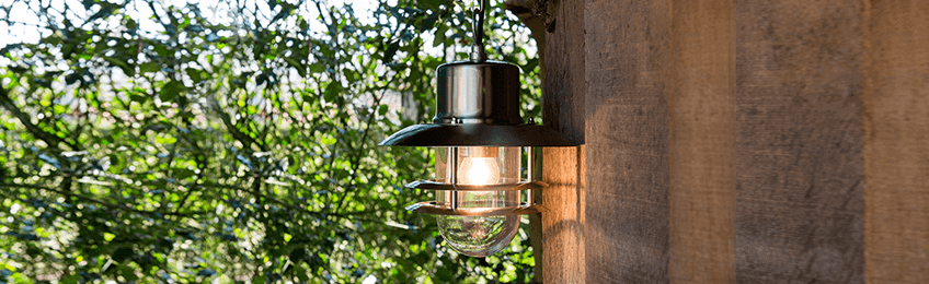 Outdoor pendant lighting